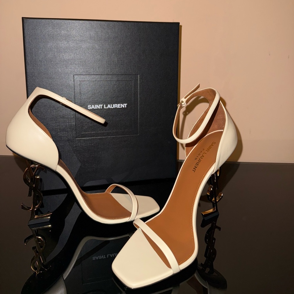 Yves Saint Laurent Cream Opyum Logo Plaque Ankle Strap Heels